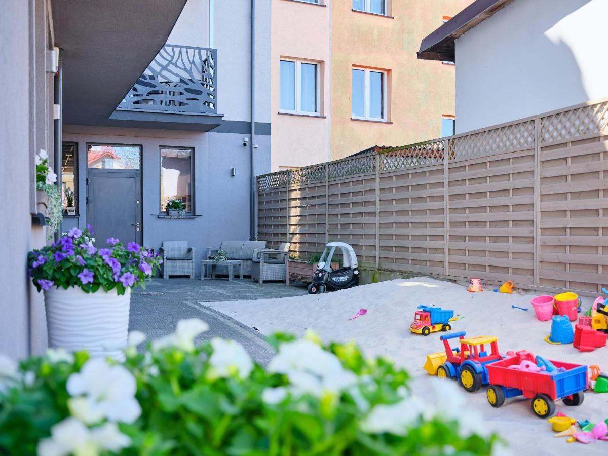 Villa Leba Pokoje & Apartamenty Exteriör bild